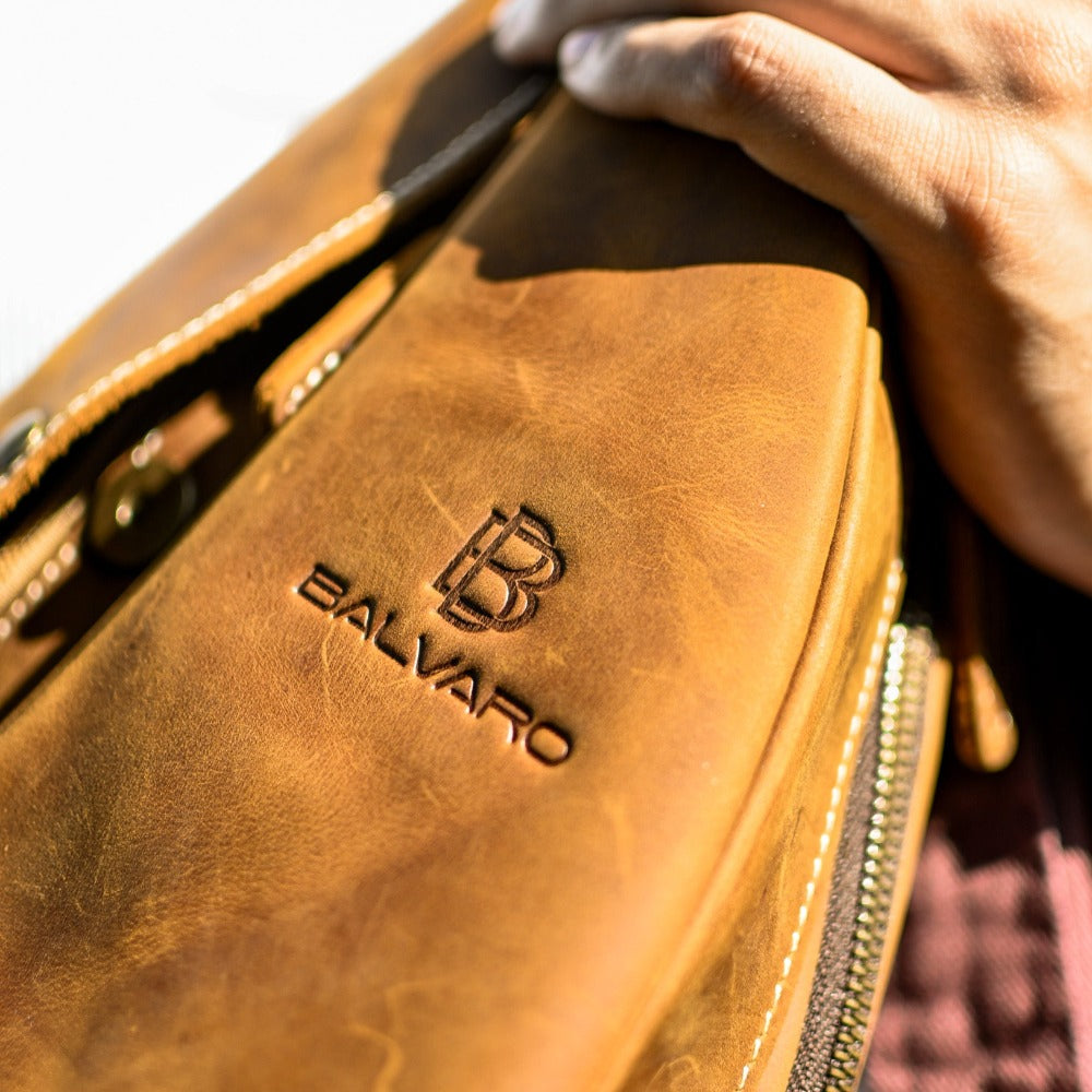 Balvaro Vintage Ultra Chest Bag